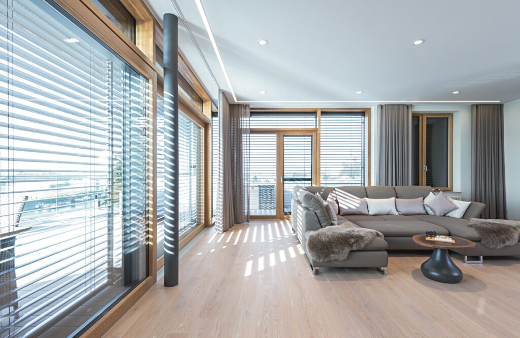 Roma-Raffstore-1.1-e1668512607682-1024×666 Sicht- & Sonnenschutz von Franke & Borucki in Düsseldorf